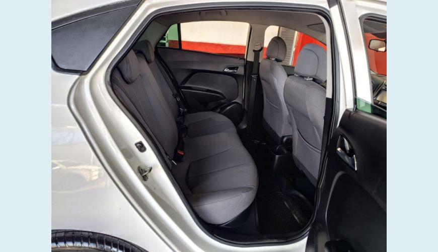 HYUNDAI HB 20S - BRANCO - 2015 Foto 6 (Grande)