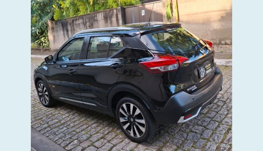 NISSAN KICKS SL 1.6 16V FLEXSTAR 5P AUT. - PRETO - 2017 Foto 6 (Grande)