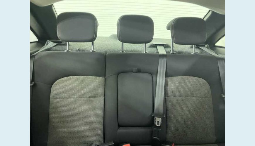 FIAT LINEA BLACKMOTION 1.8 16V FLEX - PRETO - 2016 Foto 6 (Grande)