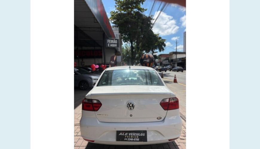 VOLKSWAGEN VOYAGE - BRANCO - 2015 Foto 6 (Grande)