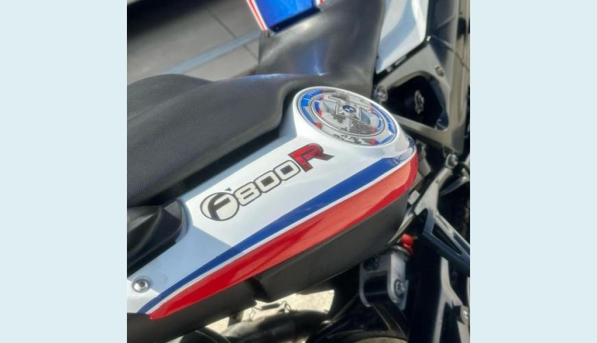 BMW F800 R - BRANCO - 2013 Foto 6 (Grande)