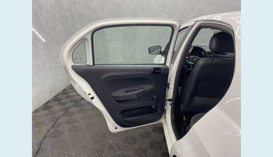 VOLKSWAGEN GOL 1.0 12V FLEX - BRANCO - 2020 Foto 6 (Grande)