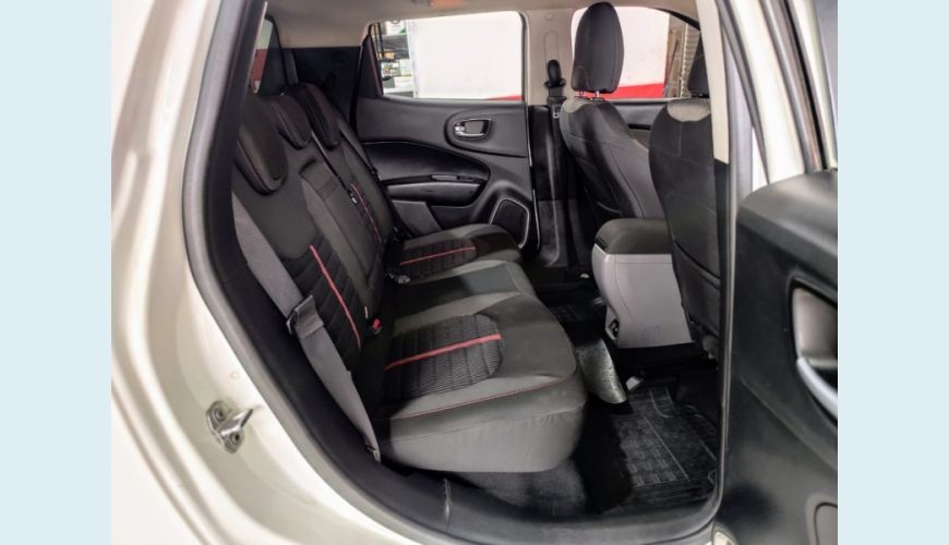 FIAT TORO - BRANCO - 2018 Foto 6 (Grande)