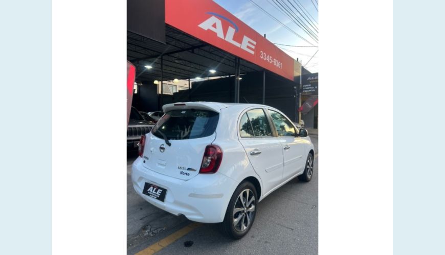 NISSAN MARCH - BRANCO - 2017 Foto 6 (Grande)