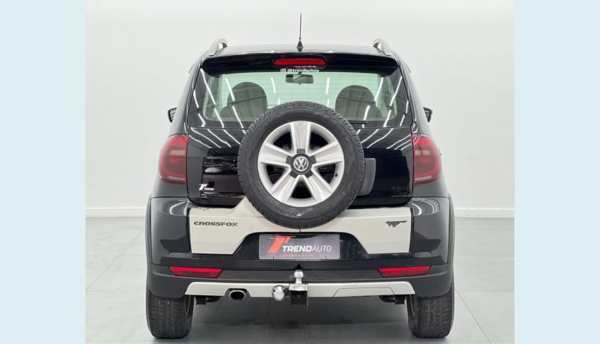 VOLKSWAGEN CROSSFOX GII - PRETO - 2011 Foto 6 (Grande)
