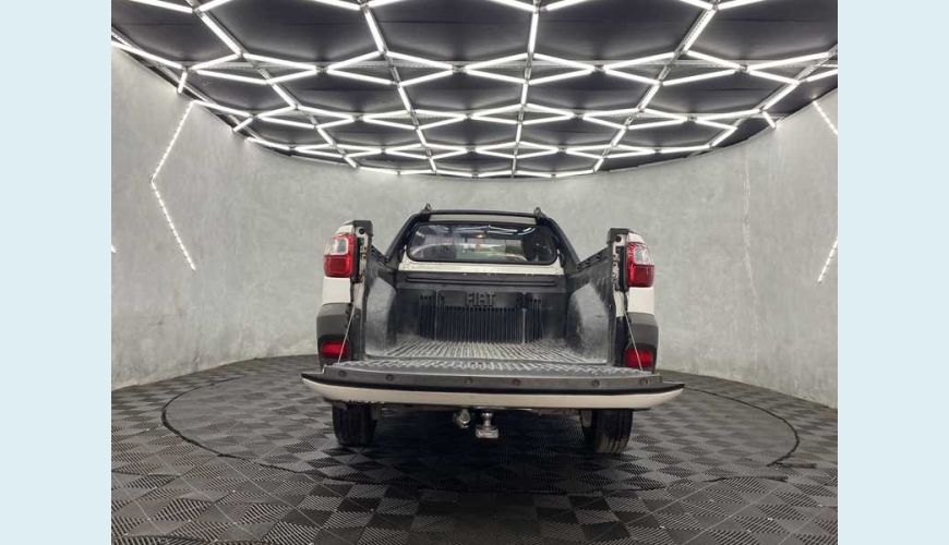 FIAT STRADA HARD WORKING 1.4 FLEX (CABINE ESTENDIDA) - BRANCO - 2018 Foto 6 (Grande)
