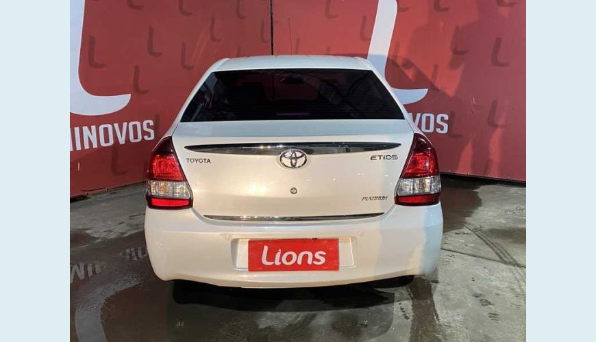 TOYOTA ETIOS SEDAN XLS 1.5 FLEX - BRANCO - 2015 Foto 6 (Grande)