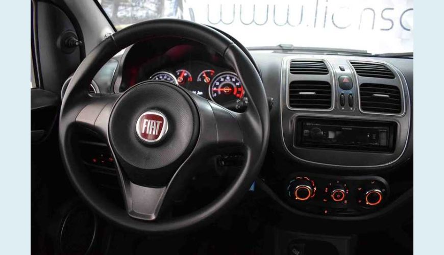 FIAT PALIO ATTRACTIVE 1.0 EVO FLEX - PRATA - 2017 Foto 6 (Grande)