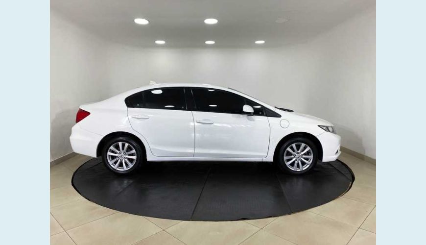 HONDA CIVIC NEW LXS 1.8 16V I-VTEC FLEX - BRANCO - 2014 Foto 6 (Grande)