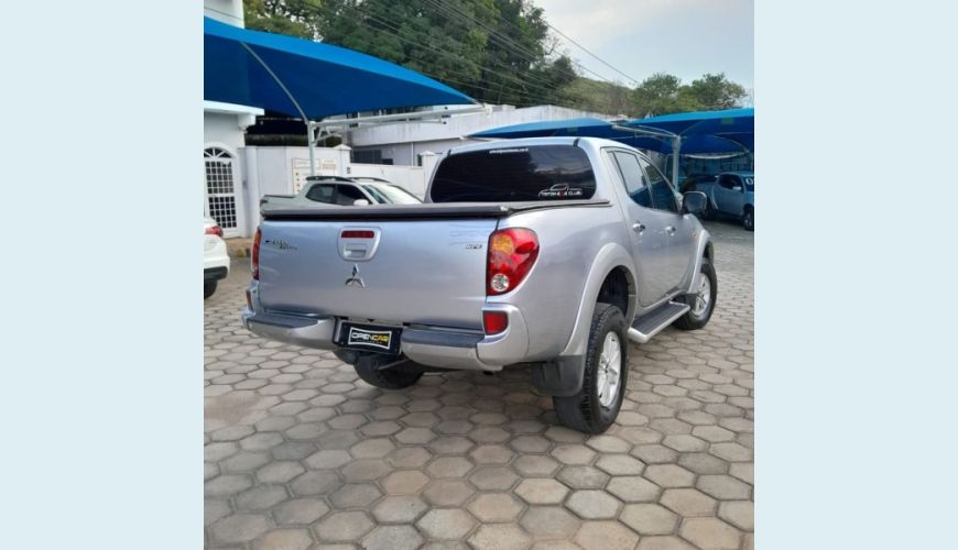 MITSUBISHI L200 2.5 GL 4X4 CD 8V TURBO DIESEL 4P AUT. - PRATA - 2008 Foto 6 (Grande)
