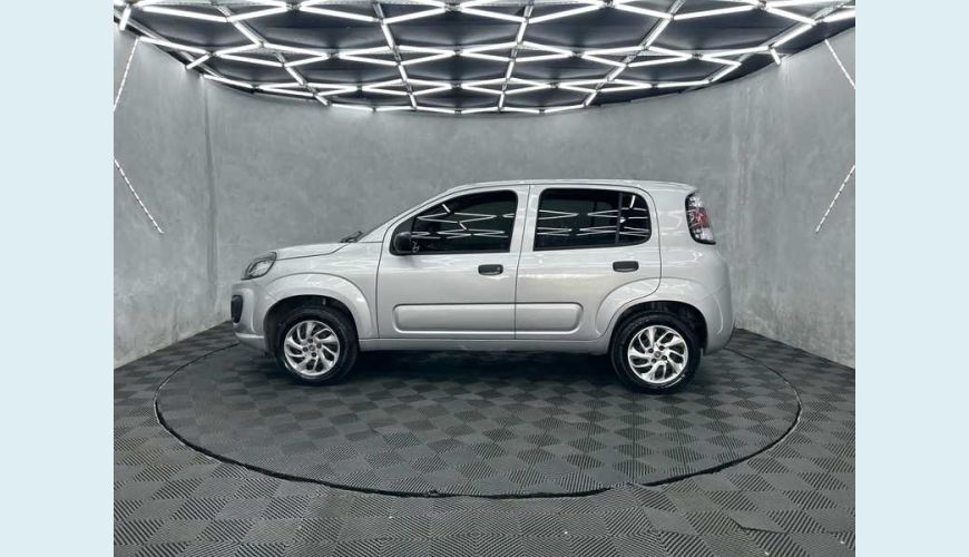 FIAT UNO ATTRACTIVE 1.0 8V FLEX 4P - PRATA - 2020 Foto 6 (Grande)