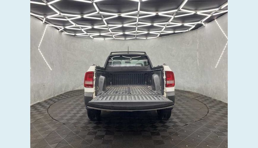 VOLKSWAGEN SAVEIRO ROBUST 1.6 MSI CS FLEX - BRANCO - 2020 Foto 6 (Grande)
