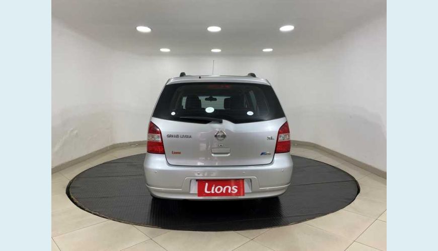 NISSAN LIVINA SL 1.8 16V FLEX AUT. - PRATA - 2013 Foto 6 (Grande)