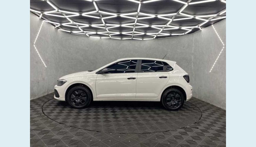 VOLKSWAGEN POLO TRACK 1.0 FLEX 12V 5P - BRANCO - 2023 Foto 6 (Grande)