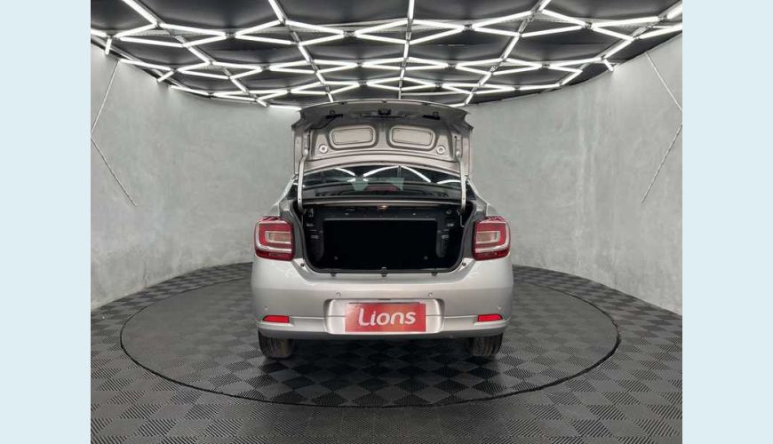 RENAULT LOGAN ZEN 1.0 12V SCE FLEX - PRATA - 2021 Foto 6 (Grande)