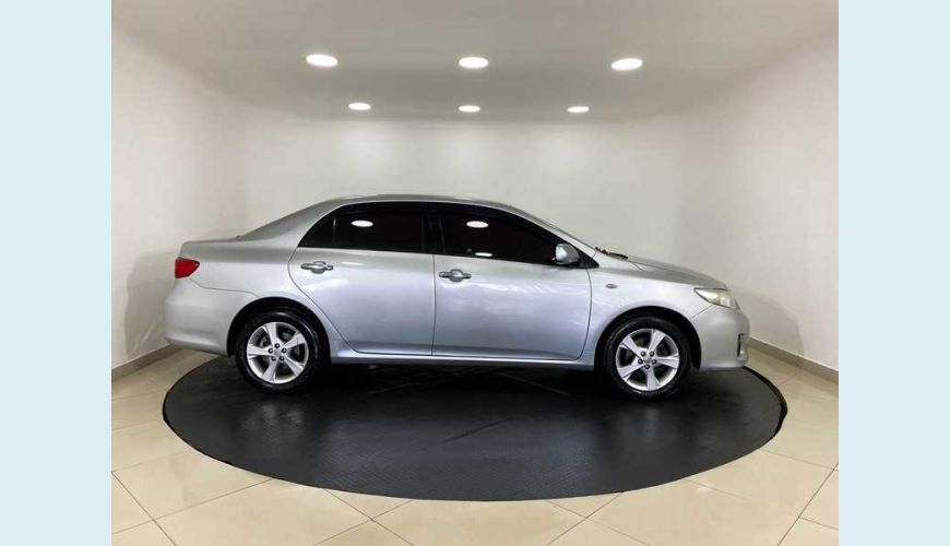 TOYOTA COROLLA SEDAN 1.8 DUAL VVT-I GLI FLEX - PRATA - 2013 Foto 6 (Grande)