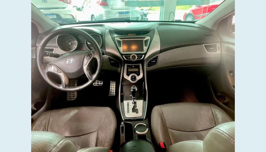 HYUNDAI ELANTRA GLS - PRETO - 2012 Foto 6 (Grande)