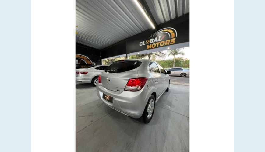 CHEVROLET ONIX - PRATA - 2017 Foto 6 (Grande)