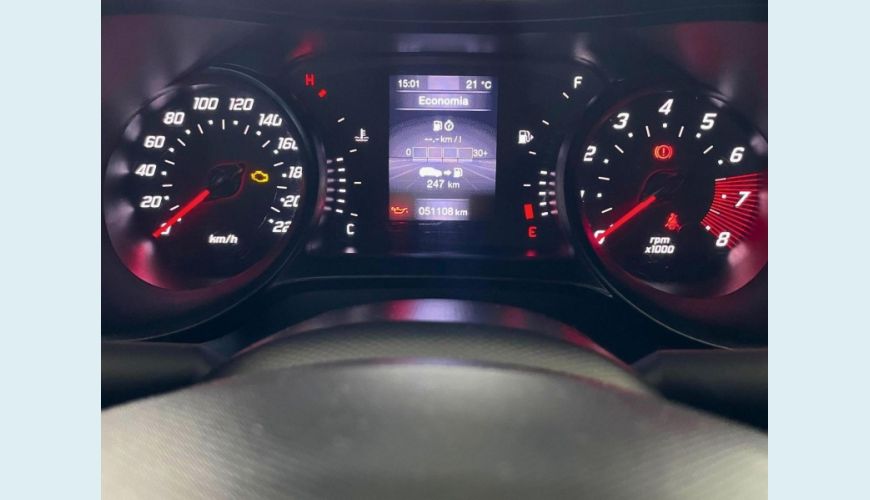 FIAT ARGO TREKKING 1.3 - BRANCO - 2021 Foto 6 (Grande)