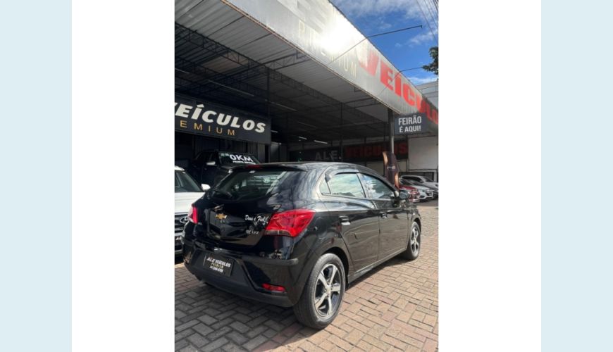 CHEVROLET ONIX - PRETO - 2019 Foto 6 (Grande)