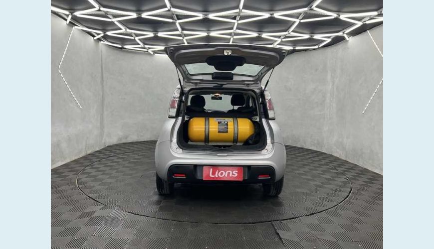 FIAT UNO ATTRACTIVE 1.0 8V FLEX 4P - PRATA - 2020 Foto 6 (Grande)