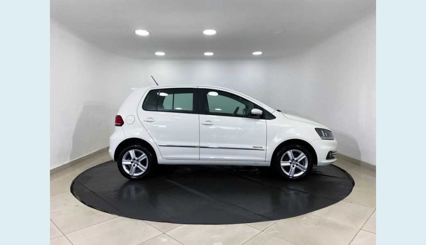 VOLKSWAGEN FOX 1.6 16V MSI HIGHLINE FLEX - BRANCO - 2016 Foto 6 (Grande)