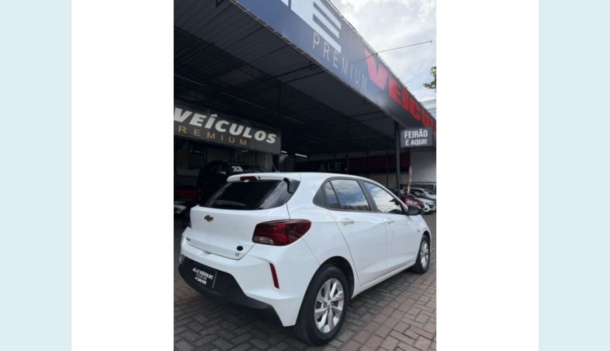 CHEVROLET ONIX - BRANCO - 2023 Foto 6 (Grande)