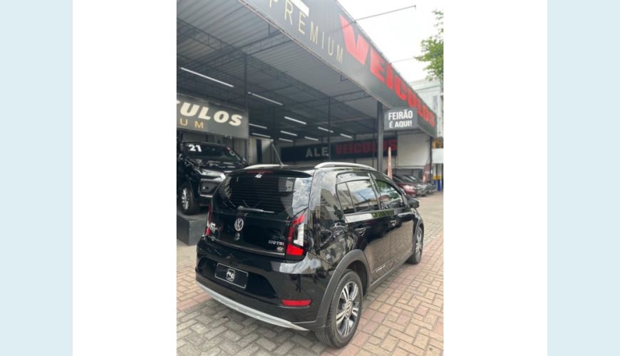 VOLKSWAGEN CROSS UP - PRETO - 2019 Foto 6 (Grande)