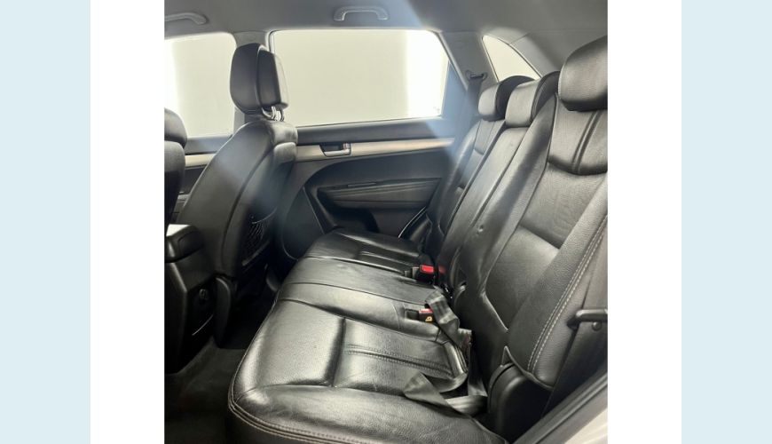 KIA SORENTO - PRATA - 2012 Foto 6 (Grande)