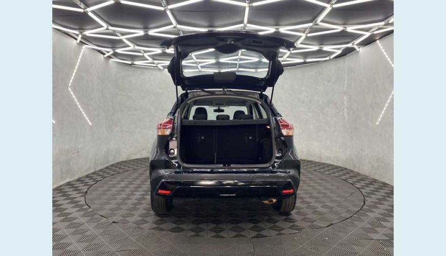 NISSAN KICKS SENSE 1.6 FLEX AUT. - PRETO - 2022 Foto 6 (Grande)