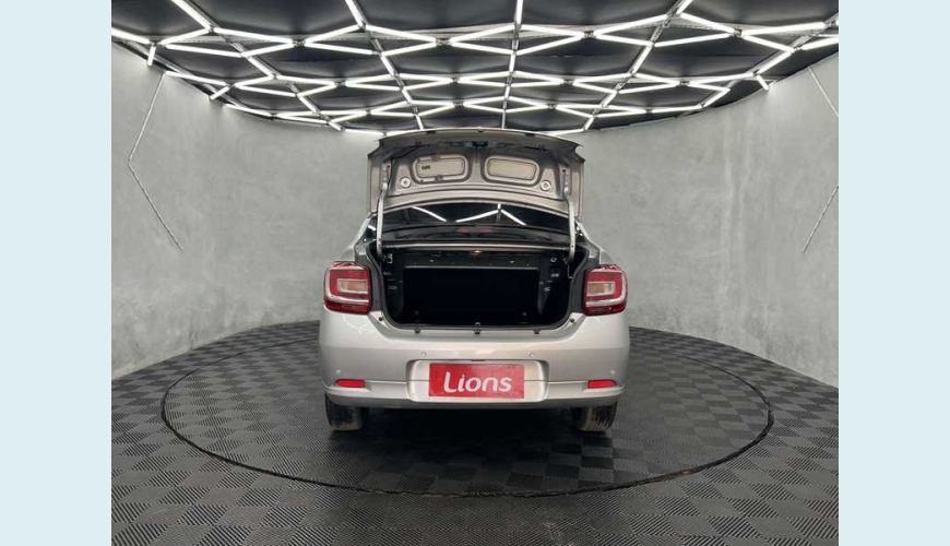 RENAULT LOGAN ZEN 1.0 12V SCE FLEX - PRATA - 2021 Foto 6 (Grande)