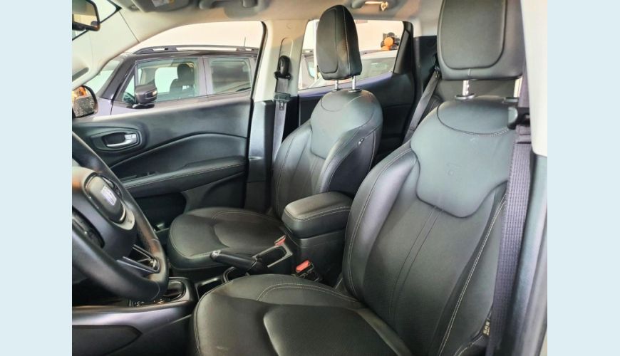 FIAT TORO VOLCANO 1.3 T270 4X2 FLEX AUT. - CINZA - 2025 Foto 6 (Grande)