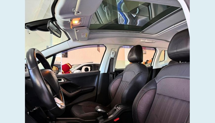 PEUGEOT 2008 GRIFFE 1.6 AUT. - PRATA - 2017 Foto 6 (Grande)