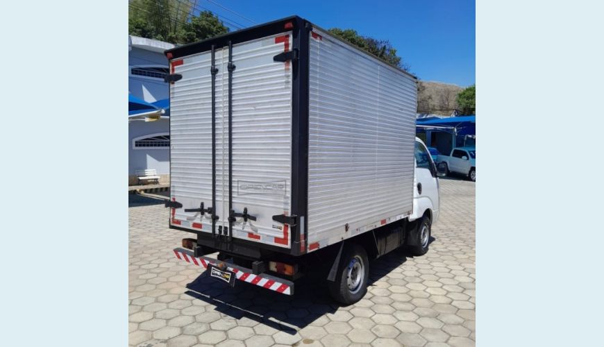 KIA BONGO 2.5 K-2500 4X2 CS TURBO DIESEL 2P MANUAL - BRANCO - 2013 Foto 6 (Grande)