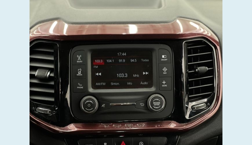 FIAT TORO FREEDOM AT - PRETO - 2019 Foto 6 (Grande)