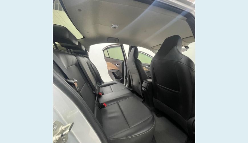 CHEVROLET ONIX PLUS 10TAT PR2 - PRATA - 2021 Foto 6 (Grande)