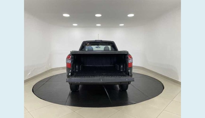 CHEVROLET MONTANA LS 1.4 FLEX - PRETO - 2020 Foto 6 (Grande)