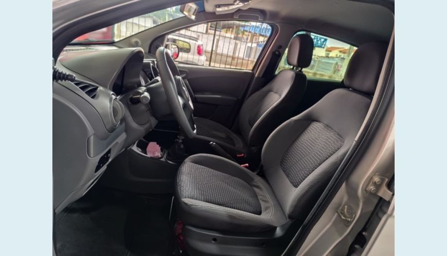 FIAT PALIO - PRATA - 2013 Foto 6 (Grande)