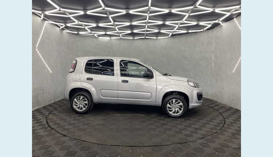 FIAT UNO ATTRACTIVE 1.0 - PRATA - 2021 Foto 6 (Grande)