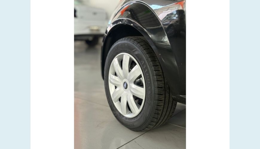 FORD KA - PRETO - 2013 Foto 6 (Grande)