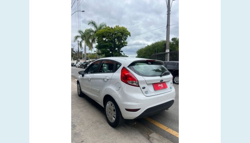 FORD FIESTA - BRANCO - 2015 Foto 6 (Grande)