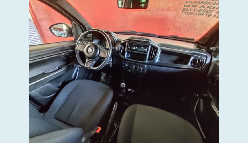 FIAT STRADA - PRATA - 2023 Foto 6 (Grande)