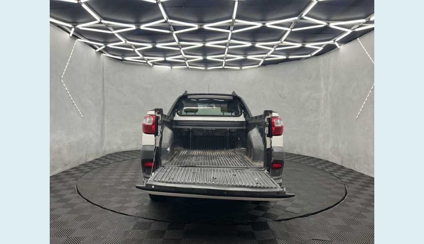 FIAT STRADA HARD WORKING 1.4 FLEX CD - BRANCO - 2020 Foto 6 (Grande)