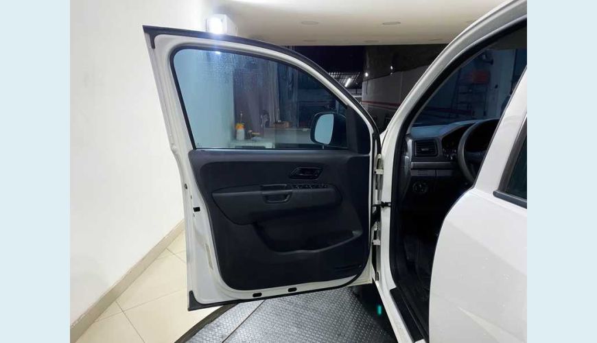 VOLKSWAGEN AMAROK 2.0 S 4X4 TDI CD - BRANCO - 2018 Foto 6 (Grande)