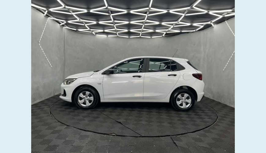 CHEVROLET ONIX 1.0 - BRANCO - 2024 Foto 6 (Grande)