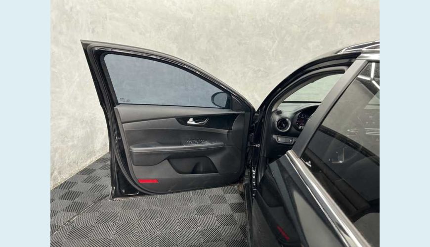 KIA CERATO 2.0 16V SX AUT. FLEX - PRETO - 2022 Foto 6 (Grande)