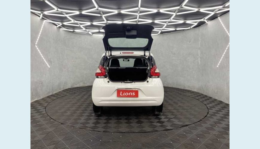 FIAT MOBI EVO LIKE 1.0 (FLEX) - BRANCO - 2019 Foto 6 (Grande)