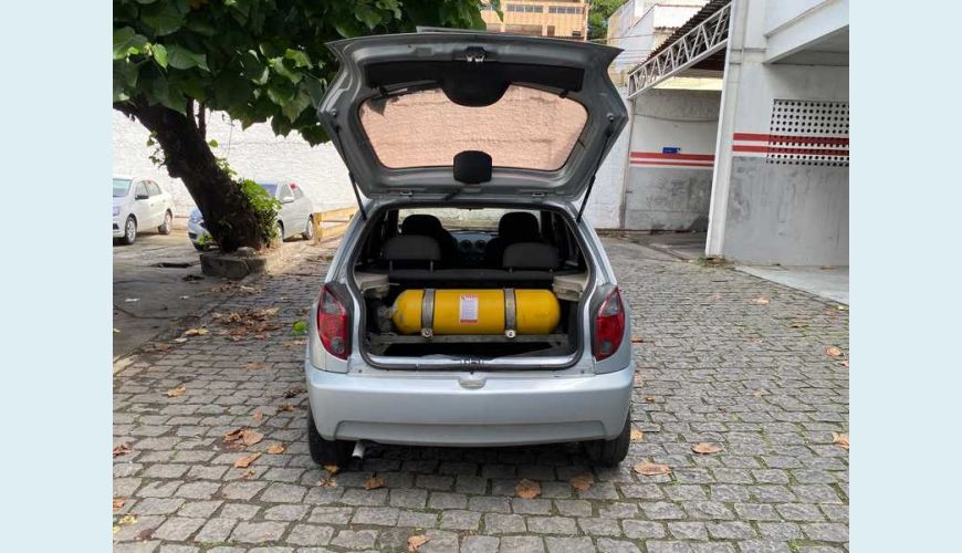 CHEVROLET CELTA LT 1.0 (FLEX) - PRATA - 2012 Foto 6 (Grande)