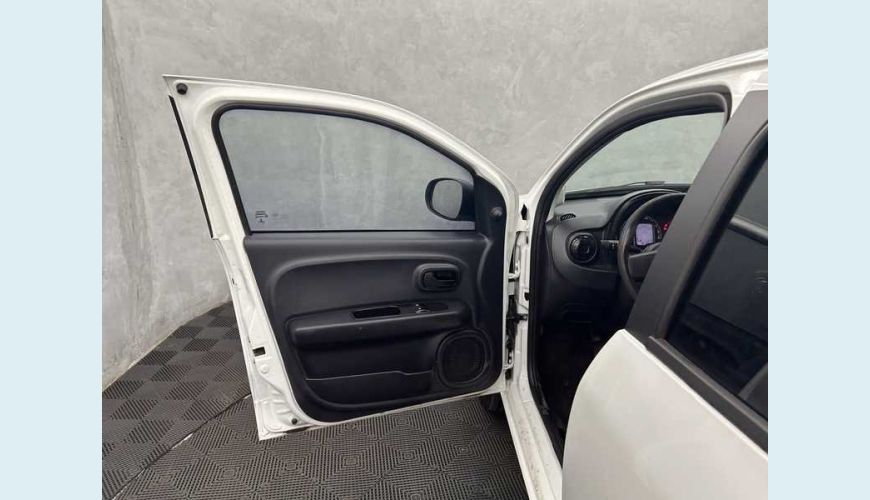 FIAT MOBI LIKE 1.0 (FLEX) - BRANCO - 2022 Foto 6 (Grande)