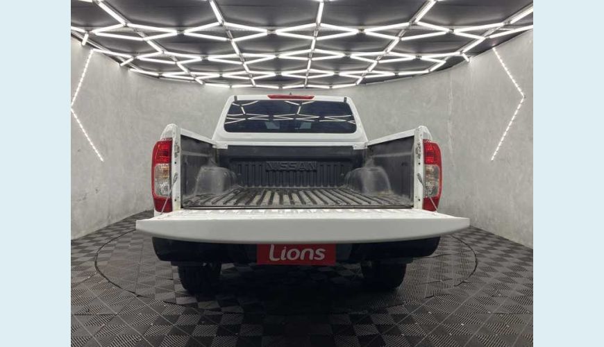 NISSAN FRONTIER 2.3 TD CD S 4X4 - BRANCO - 2021 Foto 6 (Grande)